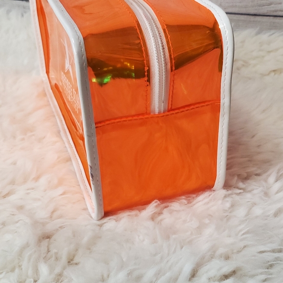 RARE LE Jeffree Star - Picture 5 of 8